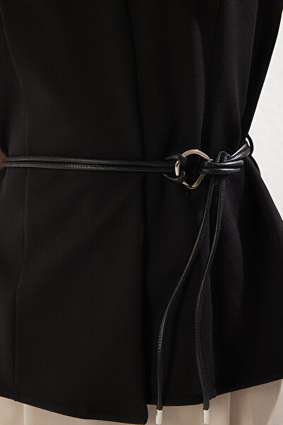 Trendyol Collection Черна жилетка с двуредна яка - с колан, прилепнала по тялото Twoss25Ye00009