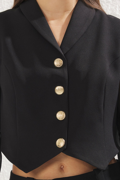 Trendyol Collection Černý kovový knoflík s detailním průhledným rukávem Crop Blazer Jacket TWOSS25BC00026