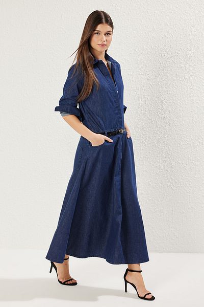 Trendyol Collection Tmavě modrá sukně Flounces Maxi džínové košilové šaty TWOSS25EL00351