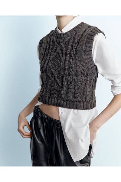 MUG collection Crew Neck Women's Sweater