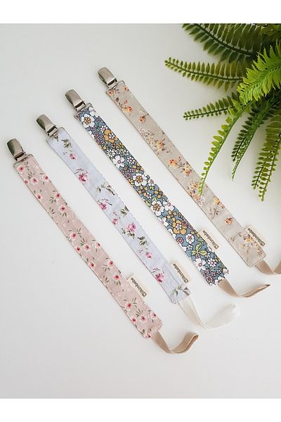 ilkimbebe Set of 4 Floral Patterned Baby Pacifiers - Strap and Chain
