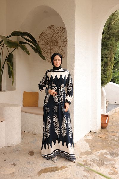 Zaure Women's Hijab Leaf Patterned Belted Viscose Dress