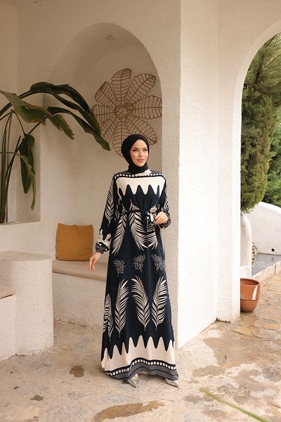Zaure Women's Hijab Leaf Patterned Belted Viscose Dress