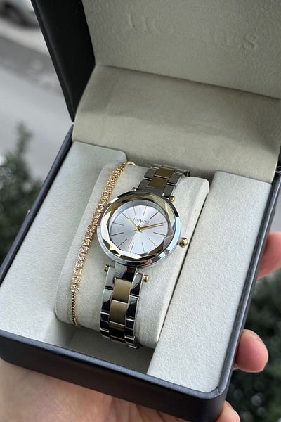 Homies Women's Wrist Watch Cutout Glass Gift Box Bracelet Gift - Hm 4384659423