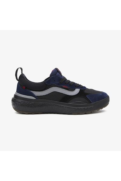 Vans Men's Black Sneakers - Mte Ultrarange Neo Vr3