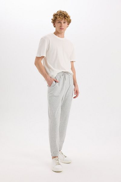 DeFacto Jogginghose mit normaler Passform, Taschen, Basic, gerader Bund, Schnürung, elastisches Bein, D4416AX25SP