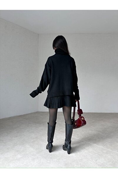 ZF BUTİK RORY Set 2585 - Pulover cu gât și fustă plisată - Negru