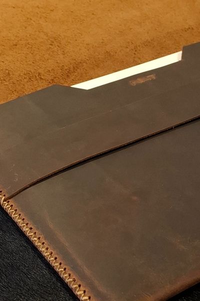 MAT Deri حافظة مصنوعة يدويًا من الجلد الطبيعي متوافقة مع Macbook Air 13 - حقيبة Macbook M1 M2 M3 M4