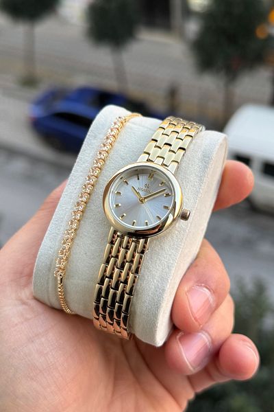 Homies Women's Wrist Watch Small Case Vintage Model with Gift Box and Bracelet Gift Hm 53653677
