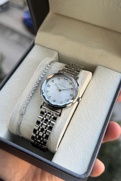Homies Women's Watch - Small Case, Crystal Glass, Gift Box Hm 7560896562