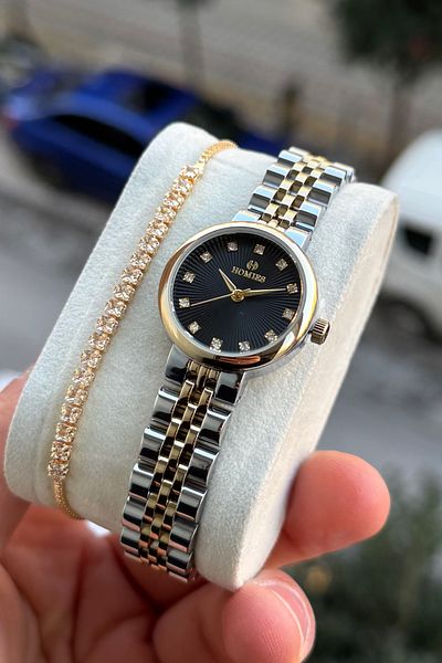 Homies Women's Wristwatch - Small Case and Rhinestone Dial with Gift Box and Bracelet Gift Hm 245435877