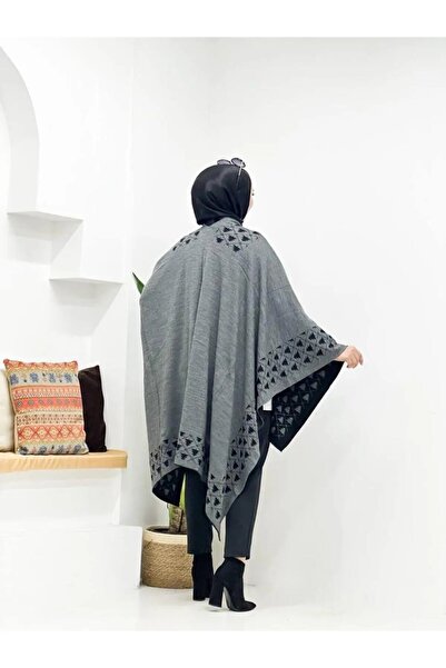 02Lady Fashion Women's Double-Sided Wearable Patterned Knitwear Shawl Poncho