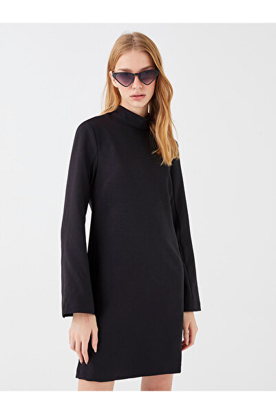 LC Waikiki Μαύρο φόρεμα ψηλός λαιμός με ίσιο μακρύ μανίκι σε γραμμή Α