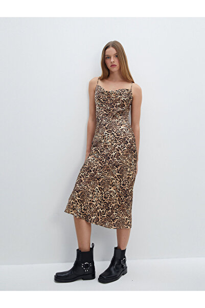 LC Waikiki Rochie de damă din satin cu imprimeu leopard cu bretele cu guler d...