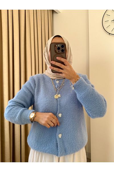 MERİÇ BOUTİQUE Soft Cardigan on Skirt