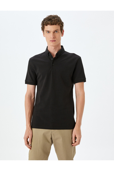 Koton Kurzärmliges, schmal geschnittenes T-Shirt aus Baumwoll-Piqué-Stoff mit Knopfleiste und Polokragen