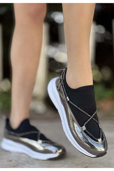 ED KLAS Mikay Platinum Patent Leather Stretch Detailed Sneakers