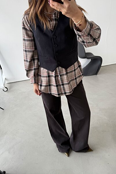 Özge Özgenç Suede Vest with Four Buttons