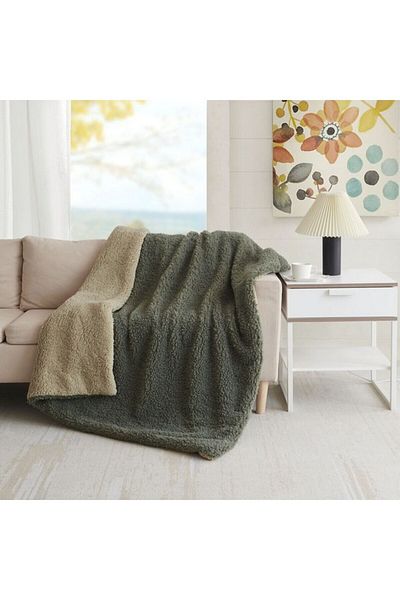 Mezoe Soft and Luxurious Comfortable Sherpa Throw Blanket