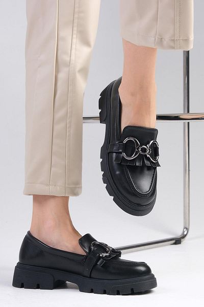 Mio Gusto Suzi Schwarze Loafer-Schuhe für Damen mit dicker Sohle