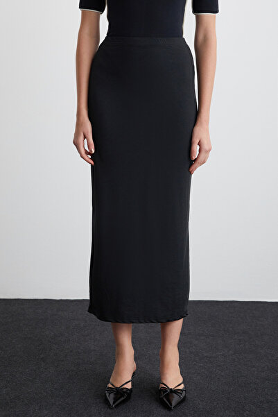 GRIMELANGE Emil Women's Back Slit Maxi Length Stylish Black Skirt