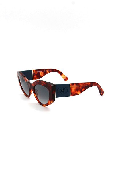 Salvatore Ferragamo SF 1044S 609 نظارة شمسية للنساء