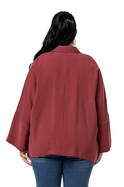 DISENTIS MODEST Plus Size Short Burgundy Shirt with Button and Sleeve Detail