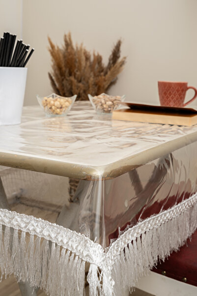 BLN BELEN HOME Şeffaf Görünümlü Püsküllü Düz Desenli Dikdörtgen Masa Örtüsü