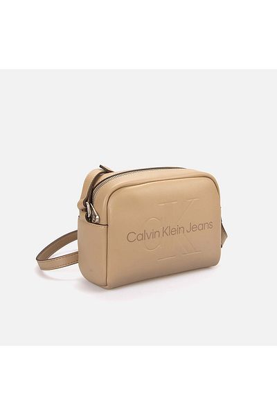 Calvin Klein Sculpted Camera Bag18 Mono Shoulder Bag