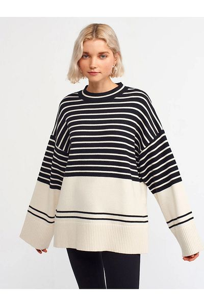 Quzu Striped Casual Knitwear Sweater