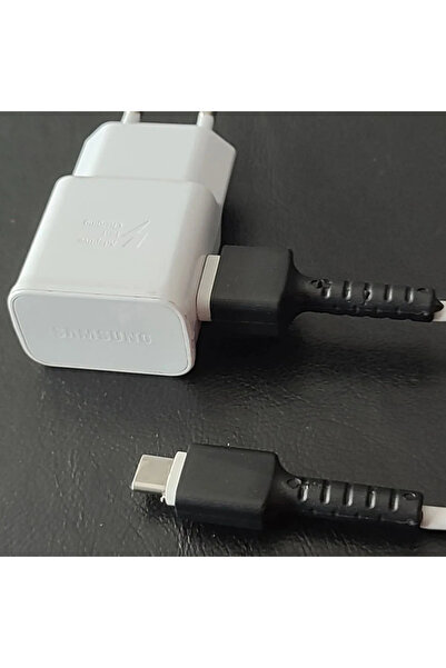 omilife Siyah Kablo Ucu Koruyucu Type-c Ile Uyumlu Silikon Koruyucu Kılıf