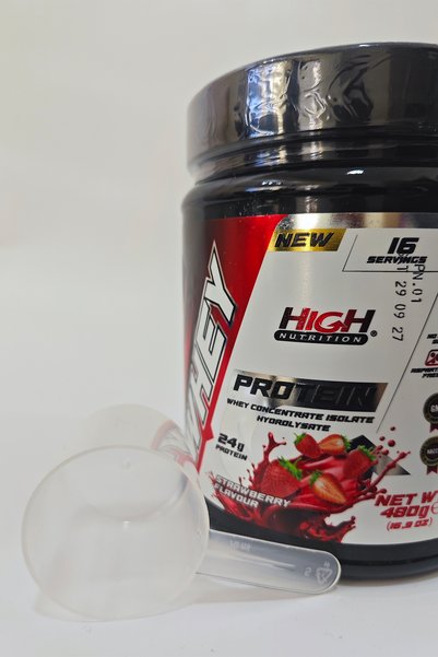 High Nutrition بروتين القمح 480 جرام مسحوق بروتين بنكهة الفراولة 24 جرام بروتين
