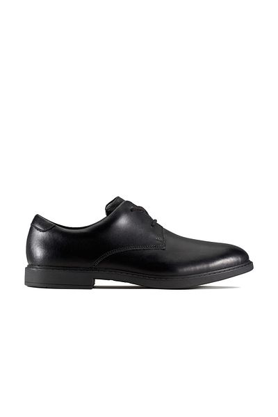 CLARKS حذاء سكالا لوب واي من الجلد الأسود للأولاد المراهقين