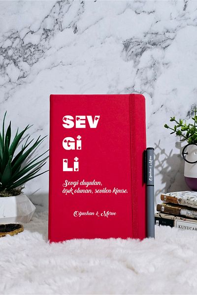 GUPSE Valentine's Day Specially Designed Red Agenda & Pen Gift