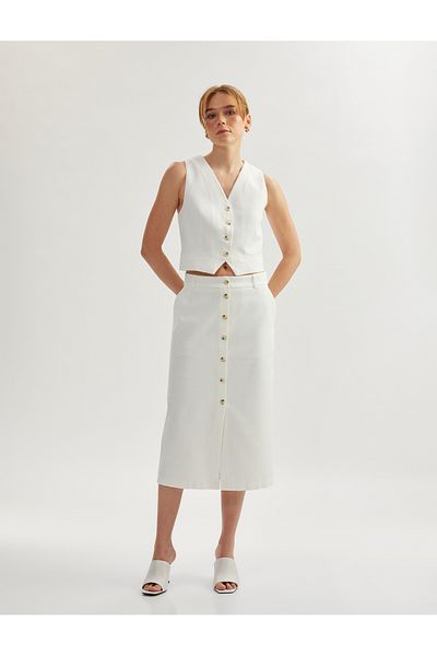 Koton Cotton Viscose Fabric V-Neck Buttoned Sleeveless Vest