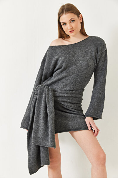 Bianco Lucci Women's Boat Neck Belted Mini Dress Te 241056 60261362