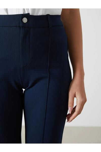 LC Waikiki LCWAIKIKI Classic Lacivert Dar Fit Kadın Pantolon