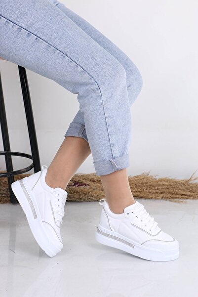 sefayol Asante Beyaz Mat Deri Taşlı Bağcıklı Kadın Spor Ayakkabı