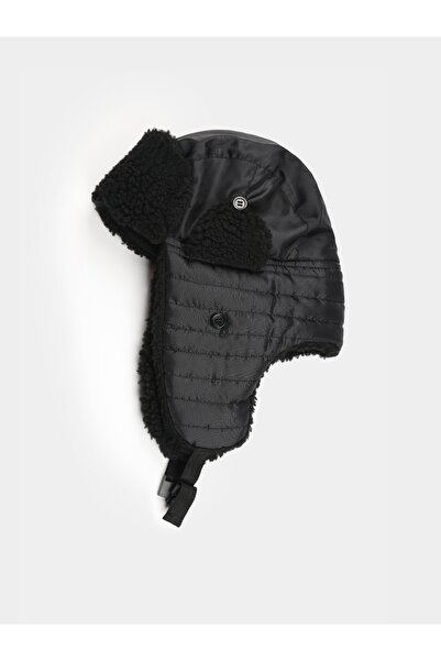 Colin's Woolen Halter Neck Black Men's Beret