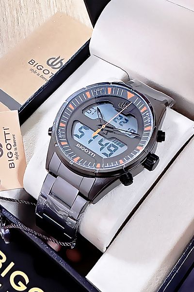 Bigotti Men's Wrist Watch - 5 Atm Waterproof, Smoke Color, Steel Band, Gift Bracelet - Bme2021C1