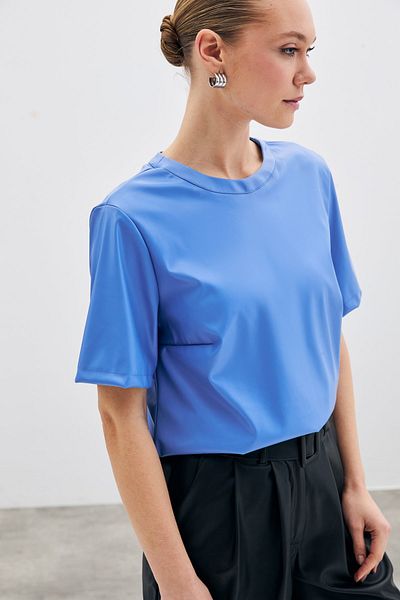 Sateen Bluză albastră din piele cu mâneci scurte
