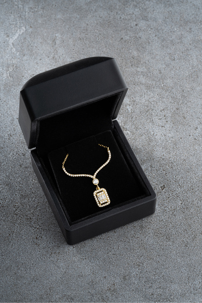 Silvano Jewelry 925 Ayar Işıklı Kutuda Baget Gold Kolye