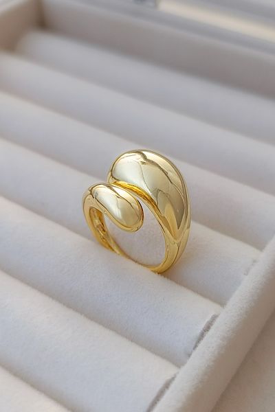 COSİTA Adjustable Gold Shiny Curved Organic Waveform Ring