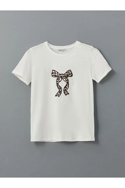 LC Waikiki Lcwaikiki Classic Ecru Crew Neck Ribbon Embroidery Women's T-Shirt