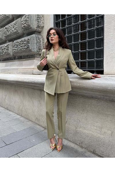 Bella Breeze Women's Side Pleated Design Jacket Pants Suit