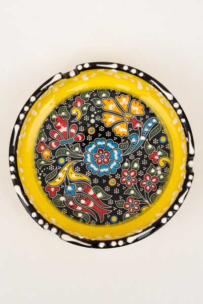 Sarn Patterned Round Ceramic Ash Plate 1 Piece