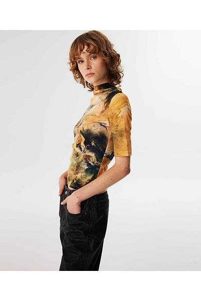 Twist Printed T-shirt