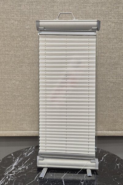 Evpex Beyaz Pilise Katlanır Cam Balkon Perdesi