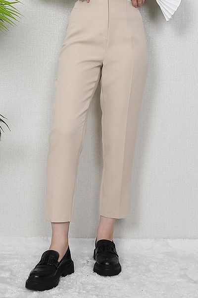 GİZ AGİYİM Cream Colored Pencil Pants with Pockets