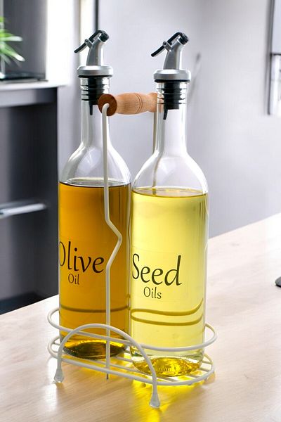 Digithome Luxe Set of 2 Cream Metal and Wood Stand 750 ml Oil Pots - Labeled Cys-12